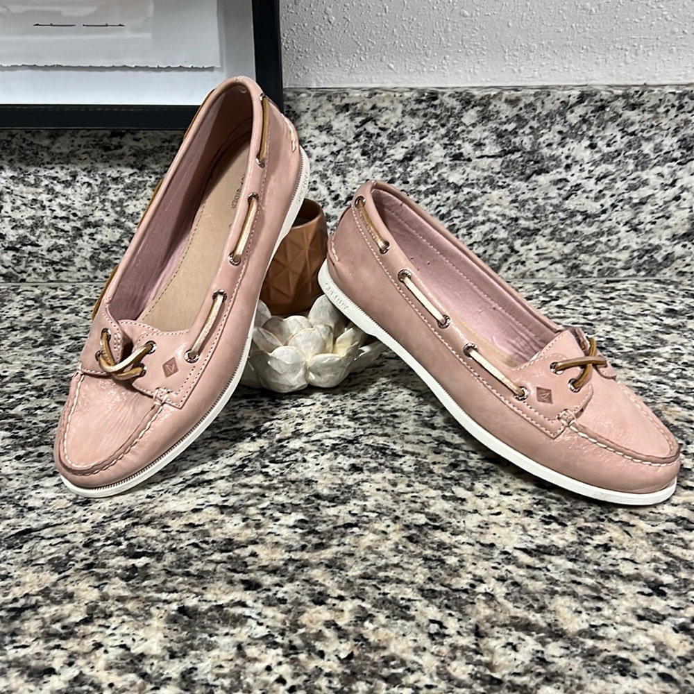 Sperry flats